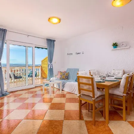 Mit Balkon Und Meerblick Appartamento
